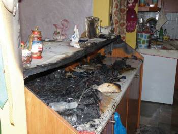 Φωτιά από κερί σε σπίτι στην Ανάληψη