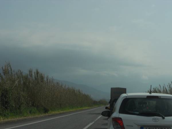 “Μυθικά” παραμύθια για... αλλοδαπούς