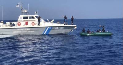 Λέσβος: Διάσωση 47 προσφύγων στη Συκαμιά (βίντεο)