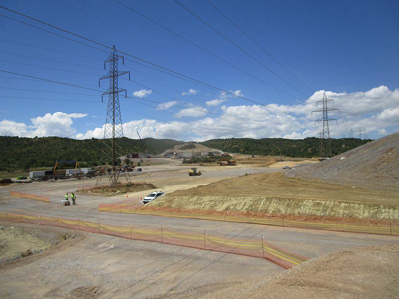 Η Παλαιόχουνη και τα εγκλήματα για τα σκουπίδια