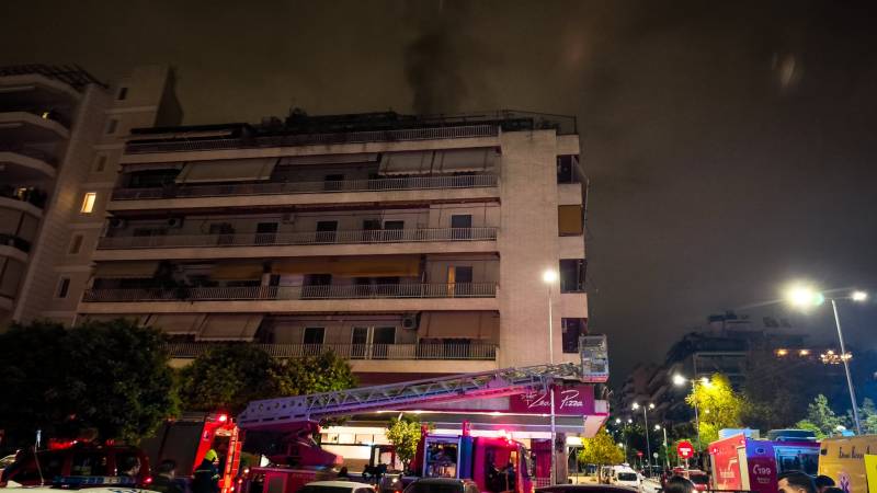 Πυρκαγιά σε διαμέρισμα στη Νέα Σμύρνη - Νεκρή εντοπίστηκε μία γυναίκα