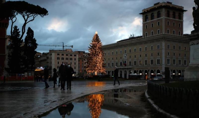 Covid-19: Κορονοϊός: Πώς θα κάνουν γιορτές στην Ευρώπη - Παραμονή Πρωτοχρονιάς μόνο για εμβολιασμένους στην Times Square (Βίντεο)
