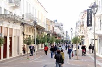 Σε ισχύ από Δευτέρα το θερινό ωράριο καταστημάτων στην Καλαμάτα