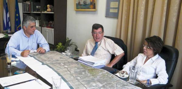 Στην περιοχή στέλεχος του υπουργείου Υποδομών: Προσωπικό ενδιαφέρον Σαμαρά για το δρόμο μέχρι την Πύλο