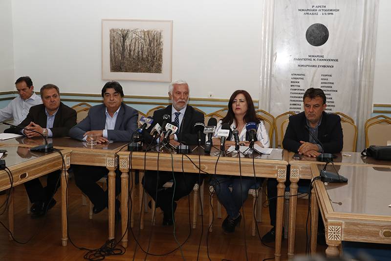 Αρνείται να χωνέψει την ήττα ο Τατούλης: Λάβρος κατά Μητσοτάκη, Σαμαρά και Αβραμόπουλου (βίντεο)