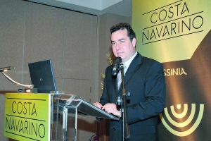 Ο Αχ. Κωνσταντακόπουλος επίτιμος πρόεδρος της Ενωσης Ξενοδόχων