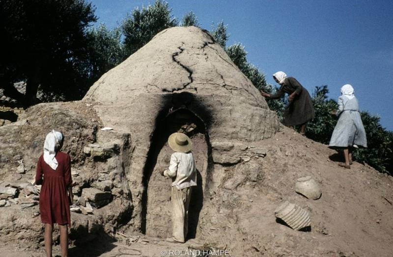 Καμίνι στους Κόμπους