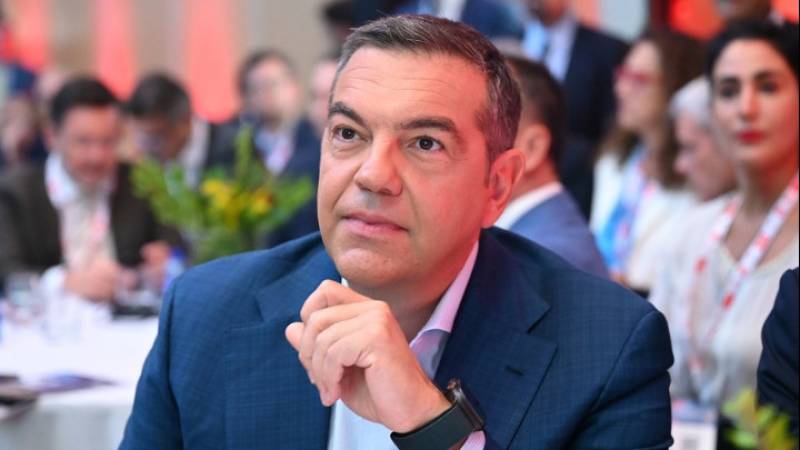 Αλ.Τσίπρας: Θετική εξέλιξη το αποτέλεσμα των εκλογών στα Κατεχόμενα - Δημιουργεί προσδοκίες για επανεκκίνηση των συνομιλιών