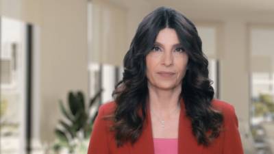 Π. Τσαπανίδου: Στο Κοινοβούλιο περιμέναμε τον κ. Μητσοτάκη, σε τηλεοπτικό μαγκαζίνο τον είδαμε