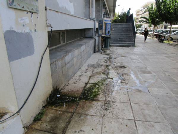 Τριτοκοσμική εικόνα