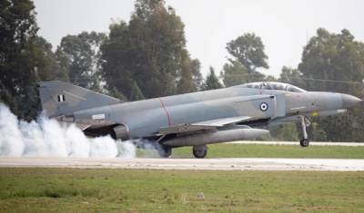 Τριήμερο πένθος στις Ένοπλες Δυνάμεις για τον θάνατο του συγκυβερνήτη του F-4 Phantom