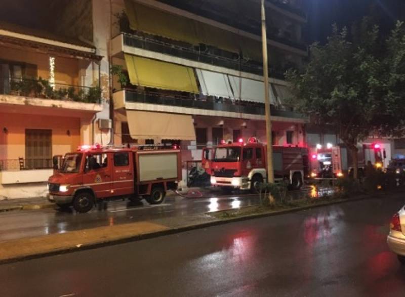 Πυρκαγιά σε διαμέρισμα στην Καλαμάτα (βίντεο)