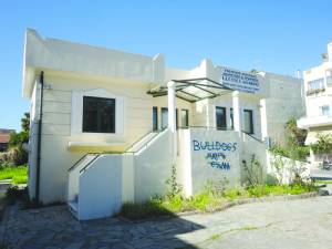 Ο Σταθμός δεν λειτούργησε ποτέ και τα μηχανήματα... σαπίζουν