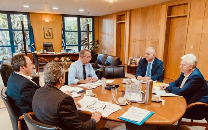 Λαμπρόπουλος σε Σταϊκούρα για τα μεγάλα έργα της Μεσσηνίας