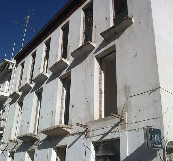 Μια μικρή ιστορία από την εποχή του εμφυλίου για ένα πρώην ξενοδοχείο που κατεδαφίζεται