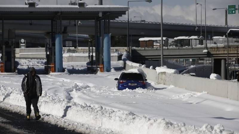 Σκρέκας: Έως το βράδυ η αποκατάσταση της ηλεκτροδότησης στις περισσότερες περιοχές