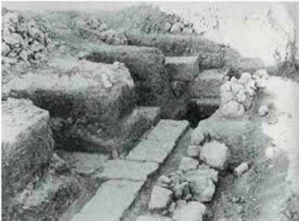 Επί Τάπητος: Το τελευταίο “σημάδι” της πόλης των Φαρών...