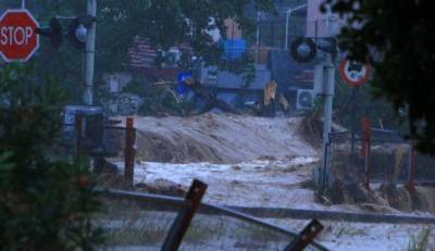 Κακοκαιρία: Δραματικές ώρες στη Μαγνησία - Αγωνία για τον αριθμό των αγνοουμένων (βίντεο)