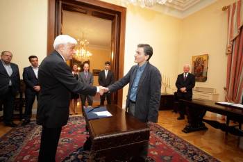 Ορκίστηκε ο Ευκλείδης Τσακαλώτος