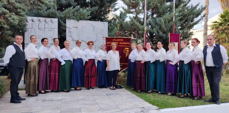 Παραδοσιακοί χοροί και τραγούδια της Μικράς Ασίας στη Στούπα