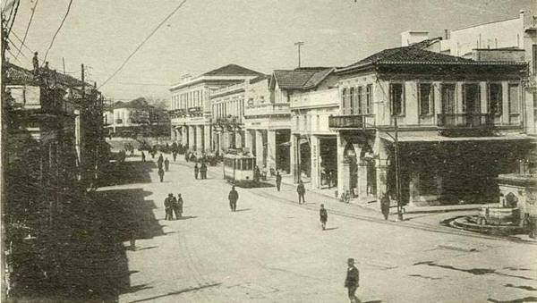 Η πλατεία της Καλαμάτας στο Μεσοπόλεμο