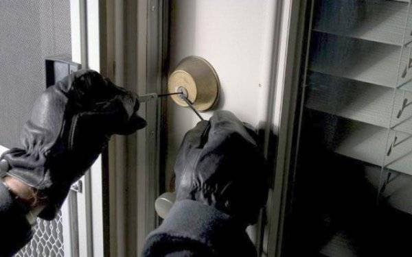 22χρονος τσιγγάνος ο δράστης 6 κλοπών στη Μεσσηνία