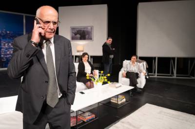 ΔΗΠΕΘΕΚ: Ρίχνει αυλαία “ο θεός της σφαγής”