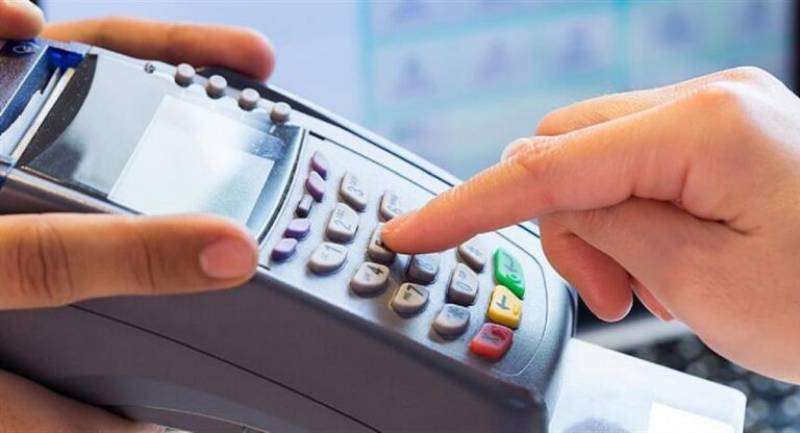 ΑΑΔΕ: Με γοργούς ρυθμούς προχωρά η διασύνδεση POS – ταμειακών μηχανών