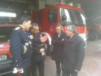 Πετράκος και Πατσαρίνος σε υπηρεσίες και ιδρύματα