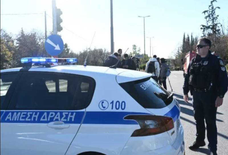 Τηλεφωνήματα για βόμβες σε πρεσβείες και στη Βουλή