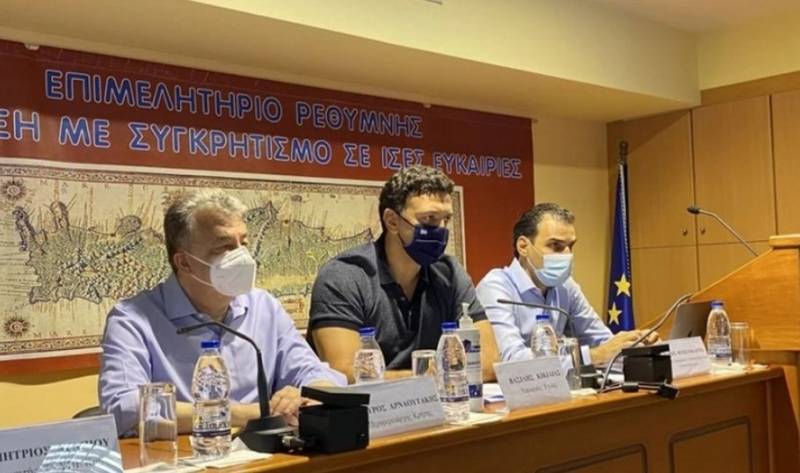 Κικίλιας: Δώρο της επιστήμης το εμβόλιο - Δεν μπορούμε πλέον να κρατάμε τον κόσμο μέσα