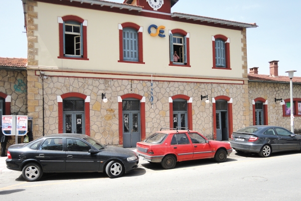 Ενώ υπάρχει κινητικότητα για την επαναδρομολόγηση τρένων: Στο Δήμο Καλαμάτας η χρήση των σταθμών