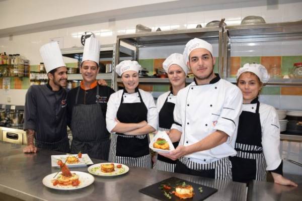 ΙΙΕΚ Ορίζων: Ορίζω το μέλλον μου, σπουδάζω στον τόπο μου (vid-pics)