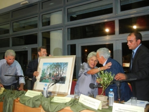 Απονεμήθηκε το Σάββατο το χρυσό κλειδί της Μεσσήνης στην ποιήτρια Κική Δημουλά