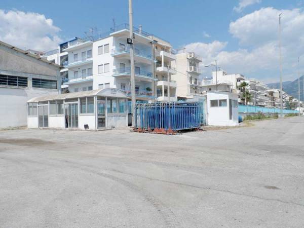 Καθαρίστηκε το λιμάνι