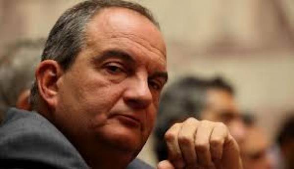 Με ''ξεσκόνιζε'' η ΕΥΠ επί Καραμανλή είπε ο Τατούλης