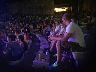 Καταχειροκροτήθηκε για 3 μέρες ο “Μολυβένιος στρατιώτης” του ΜΕΘ