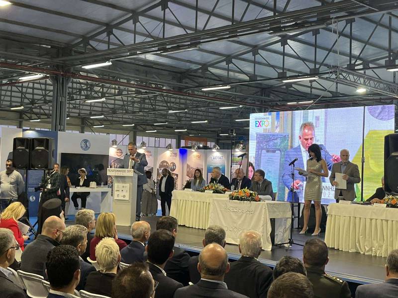 Εγκαινιάστηκε η έκθεση "Πελοπόννησος EXPO" - Αναγκαία η καλλιέργεια περιφερειακής συνείδησης