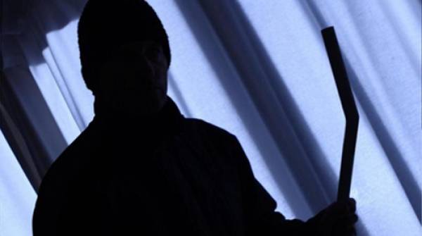 Σύλληψη διαρρήκτη στο Νερόμυλο