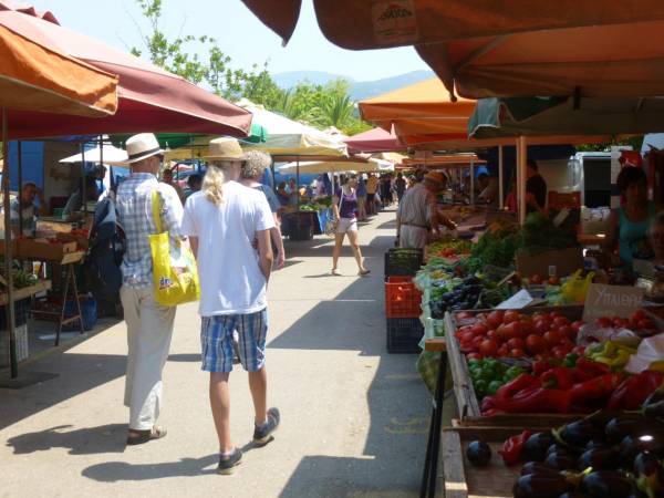 Την Παρασκευή λόγω Δεκαπενταύγουστου η λαϊκή της Καλαμάτας