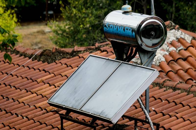 «Αλλάζω Σύστημα Θέρμανσης/Θερμοσίφωνα»: Αυξημένος κατά 423 εκατ. ο προϋπολογισμός