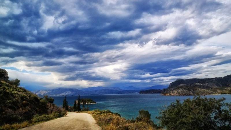 Βελτιωμένος ο καιρός την Παρασκευή - Με μικρή άνοδο της θερμοκρασίας