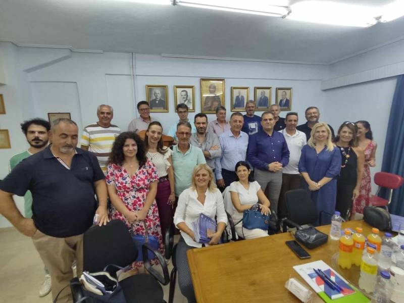 Καλαμάτα: Συναντήσεις Βασιλόπουλου με συλλόγους εμπόρων και εστίασης
