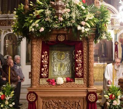 Κεκλεισμένων των θυρών εορτασμός της Ζωοδόχου Πηγής σε Κορώνη και Σγράπα