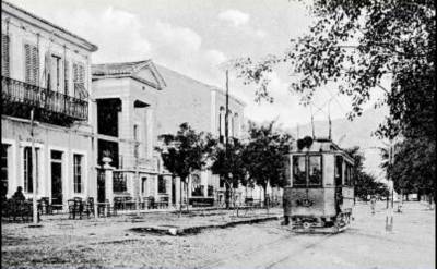 Τραμ στην Παραλία από άλλη γωνία