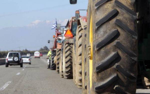 Στον δρόμο οι αγρότες της Αργολίδας και της Λακωνίας