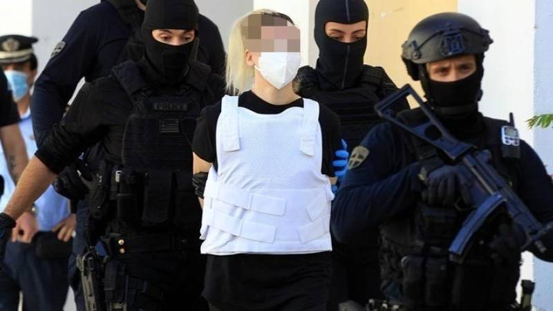 Σε απολογία η Ρούλα Πισπιρίγκου για τους θανάτους Μαλένας και Ίριδας