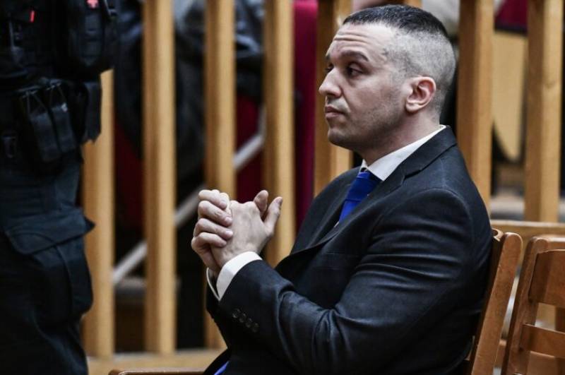 Σπαρτιάτες: Ποιο είναι το κόμμα που στηρίζει ο Ηλίας Κασιδιάρης