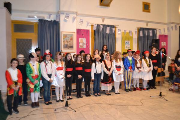 Η Γιορτή του 2ου Δημοτικού Κυπαρισσίας (φωτογραφίες)