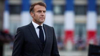 Γαλλία: Με την πλάτη στον τοίχο ο Εμανουέλ Μακρόν